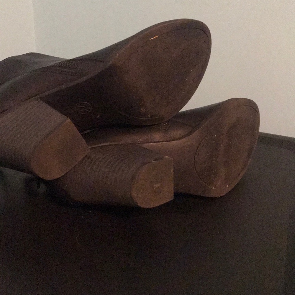 Booties - Picture 3 of 5